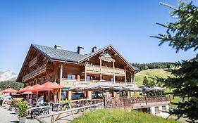 Hotel Restaurant 
